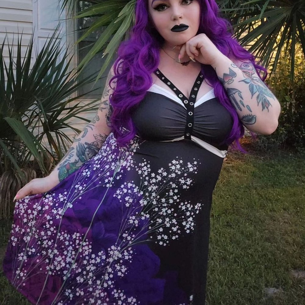 New gothic floral dress Large